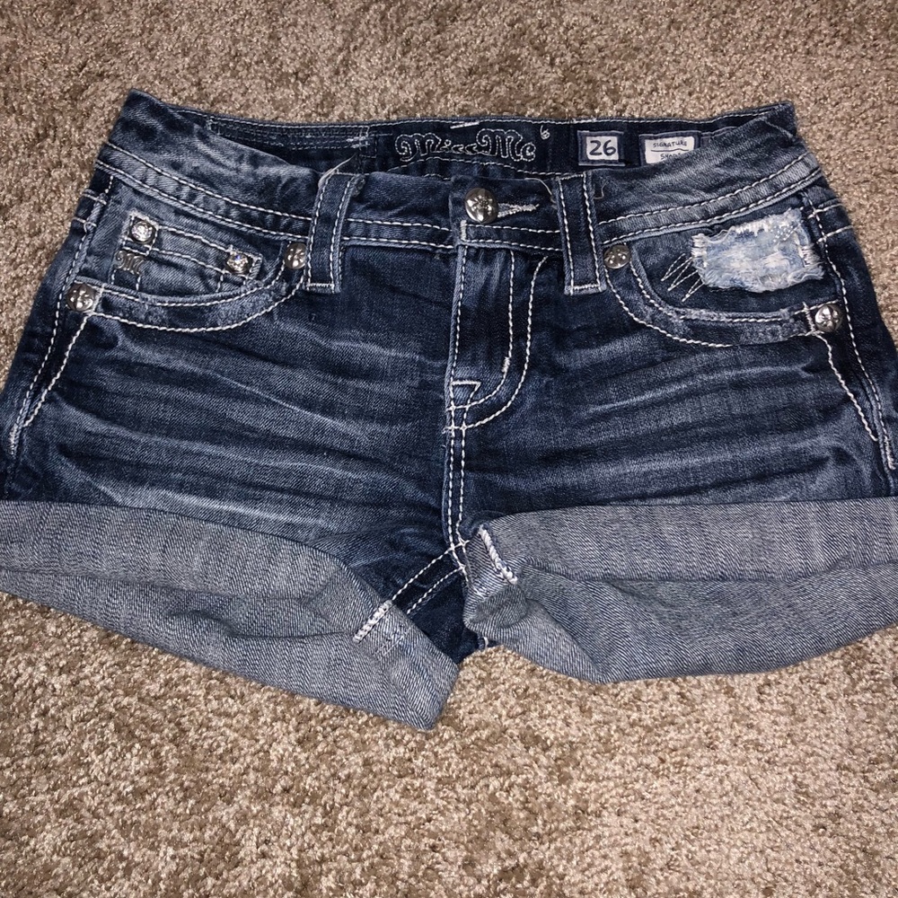 women’s MissMe shorts size 26🛍💖